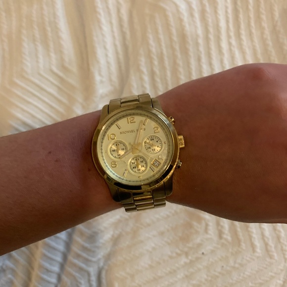 Michael Kors Gold Watch main image 5
